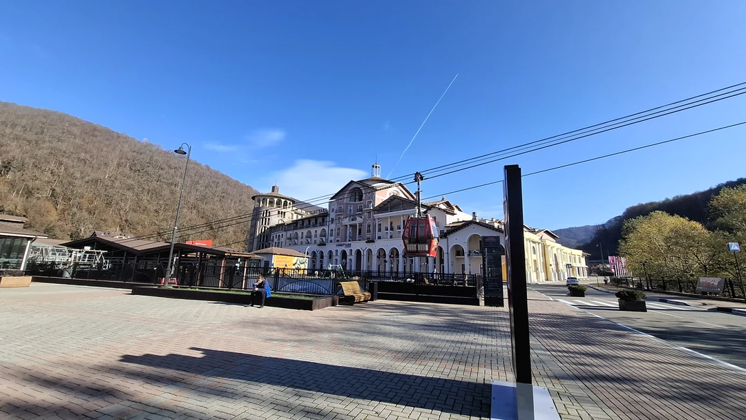 Очень понравилась живая гид Дарья - постоянно была вовлечена в процессе