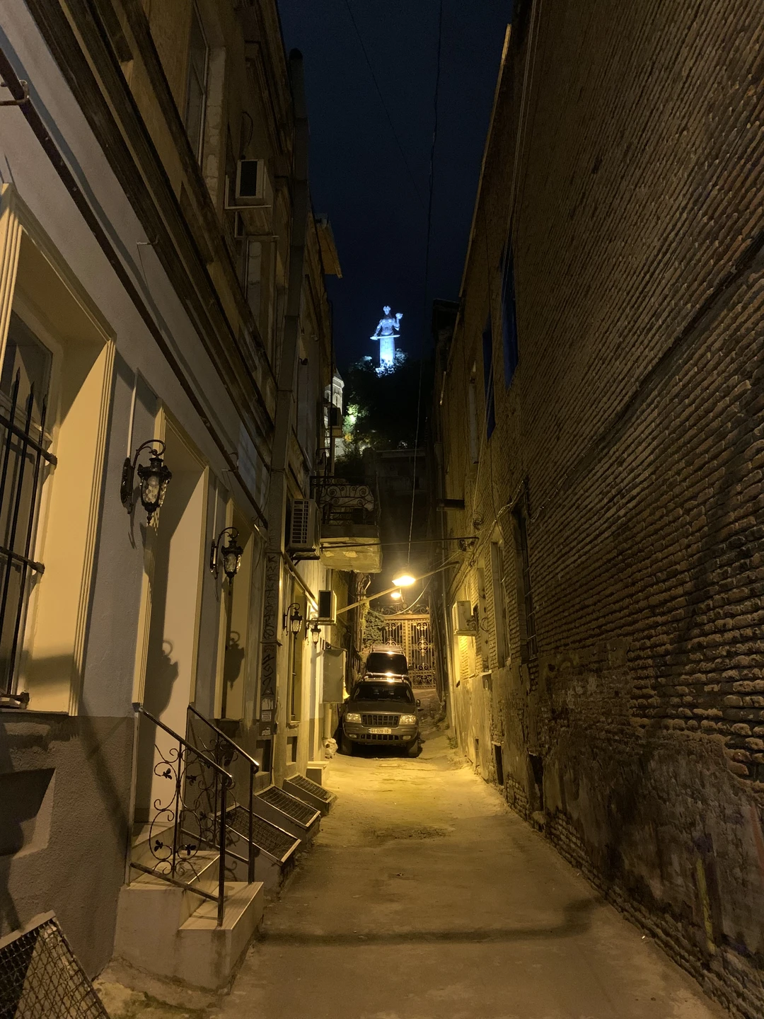 Всем доброго времени суток) Ездили с женой в тур Грузия + Ртвели в конце сентября и