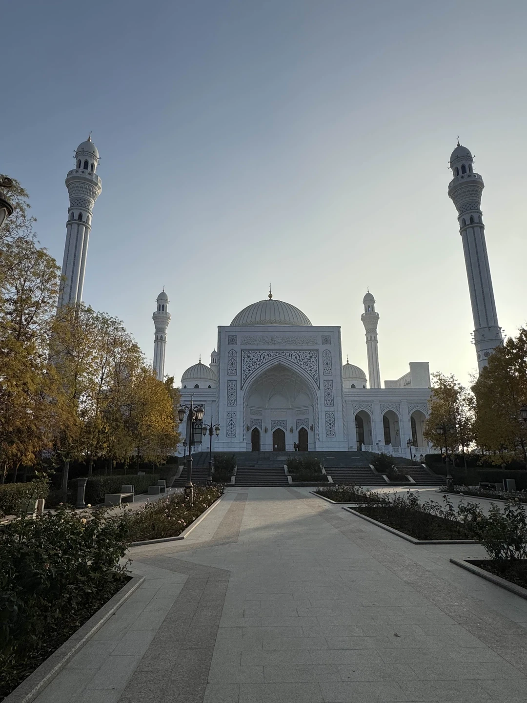Посетили республику Чечня! Экскурсия прошла великолепно! Мухаммад много и интересно рассказывал, отвечал на все вопросы! Времени