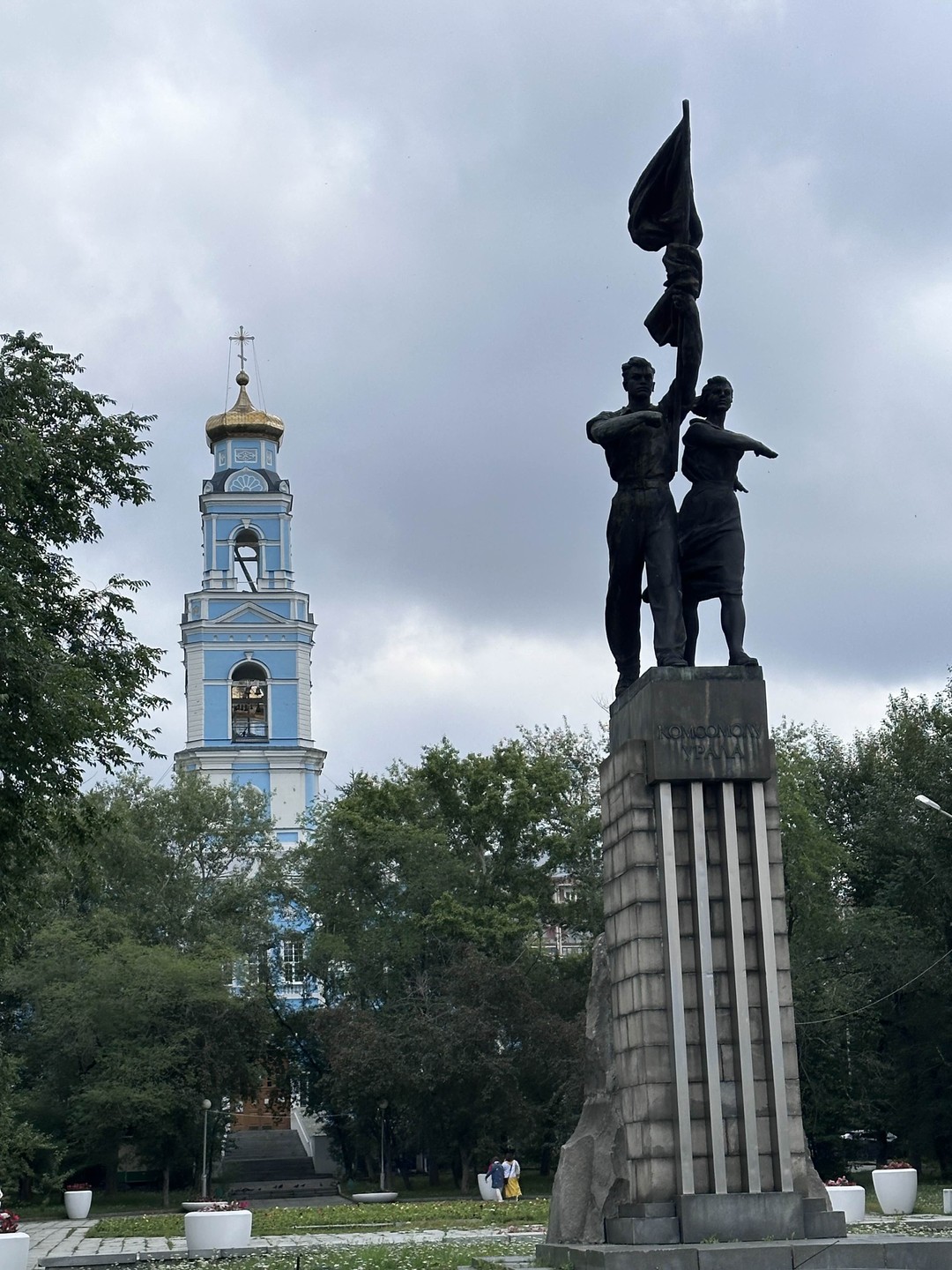 Очень крутая экскурсия!!! Тематическая, но все равно пронизана историей города, интересными фактами! Много мест посетили, узнали