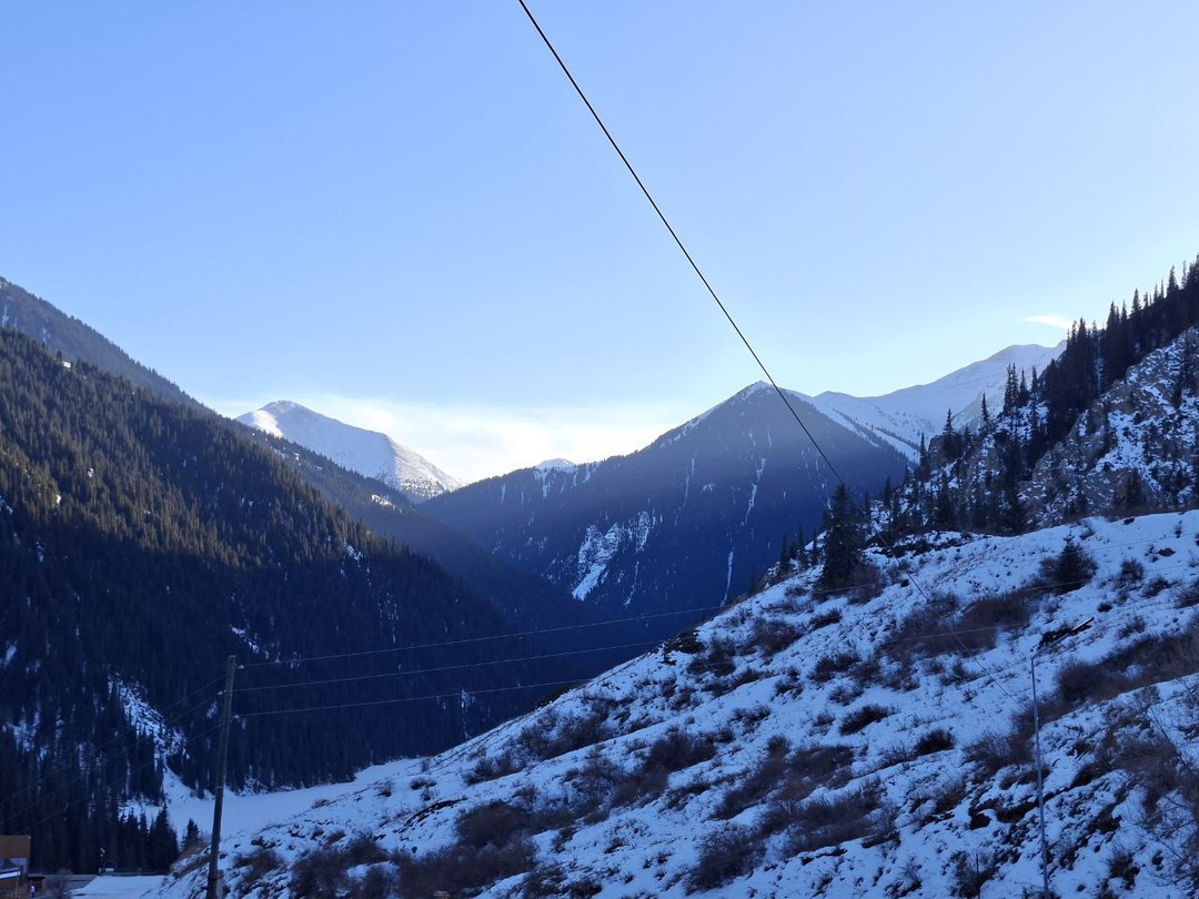 Настоятельно рекомендую, виды шикарные, обзор со всех точек обустроен, можно стоять и фоткаться бесконечно