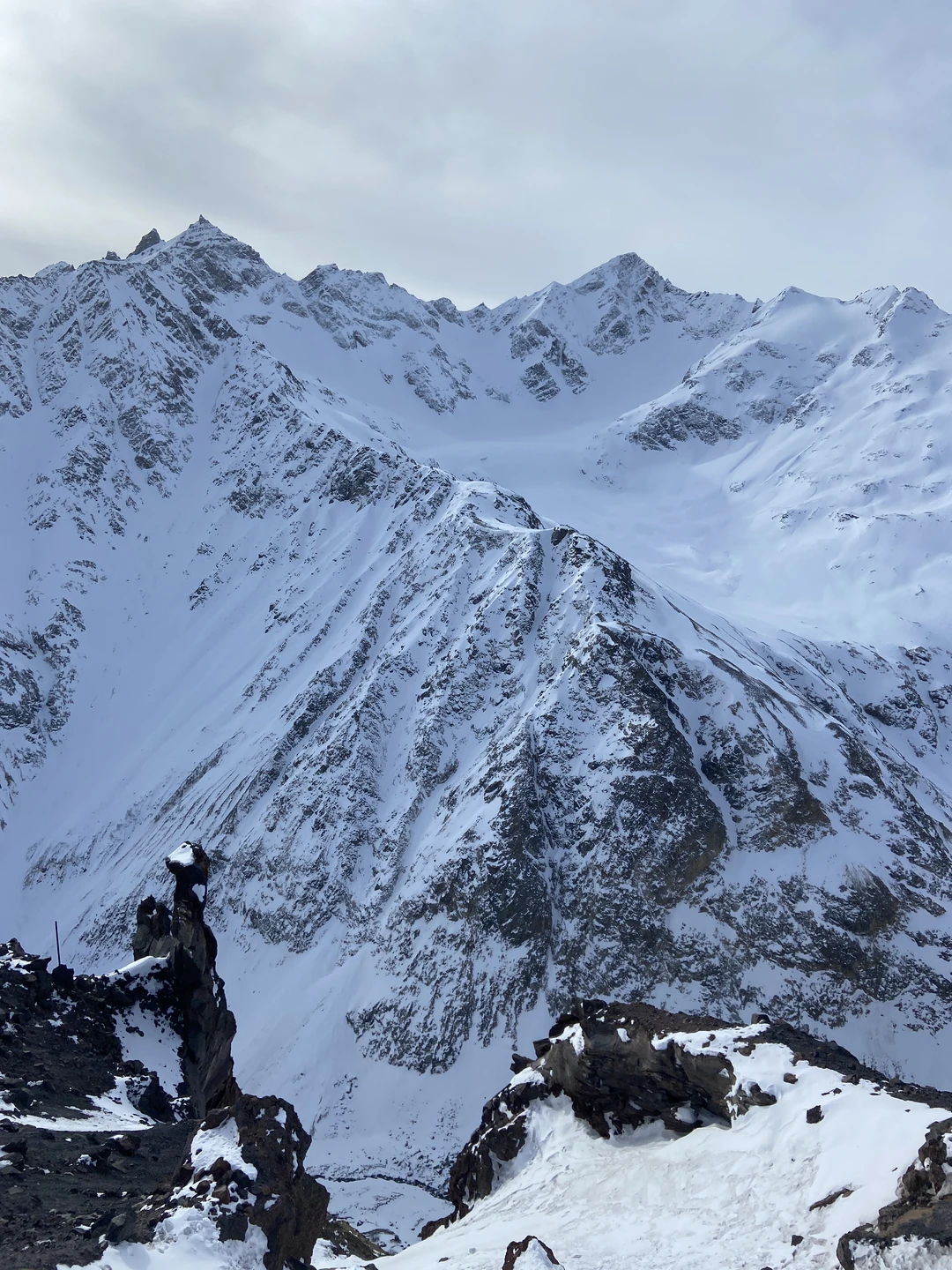 На джипе к Эльбрусу: Гижгит, поляна Азау и поляна Нарзанов (Елена)
