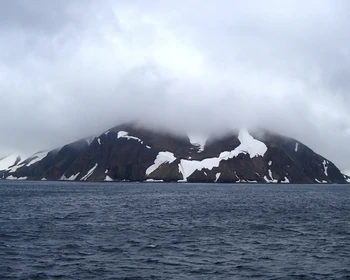 Бухты Петра и Павла, лагуна Тинтикун