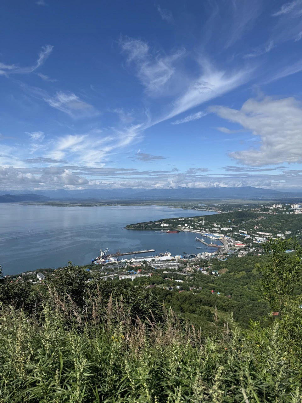 На Камчатке - вкусно есть: гастротур с рыбалкой и крабовой вечеринкой у океана