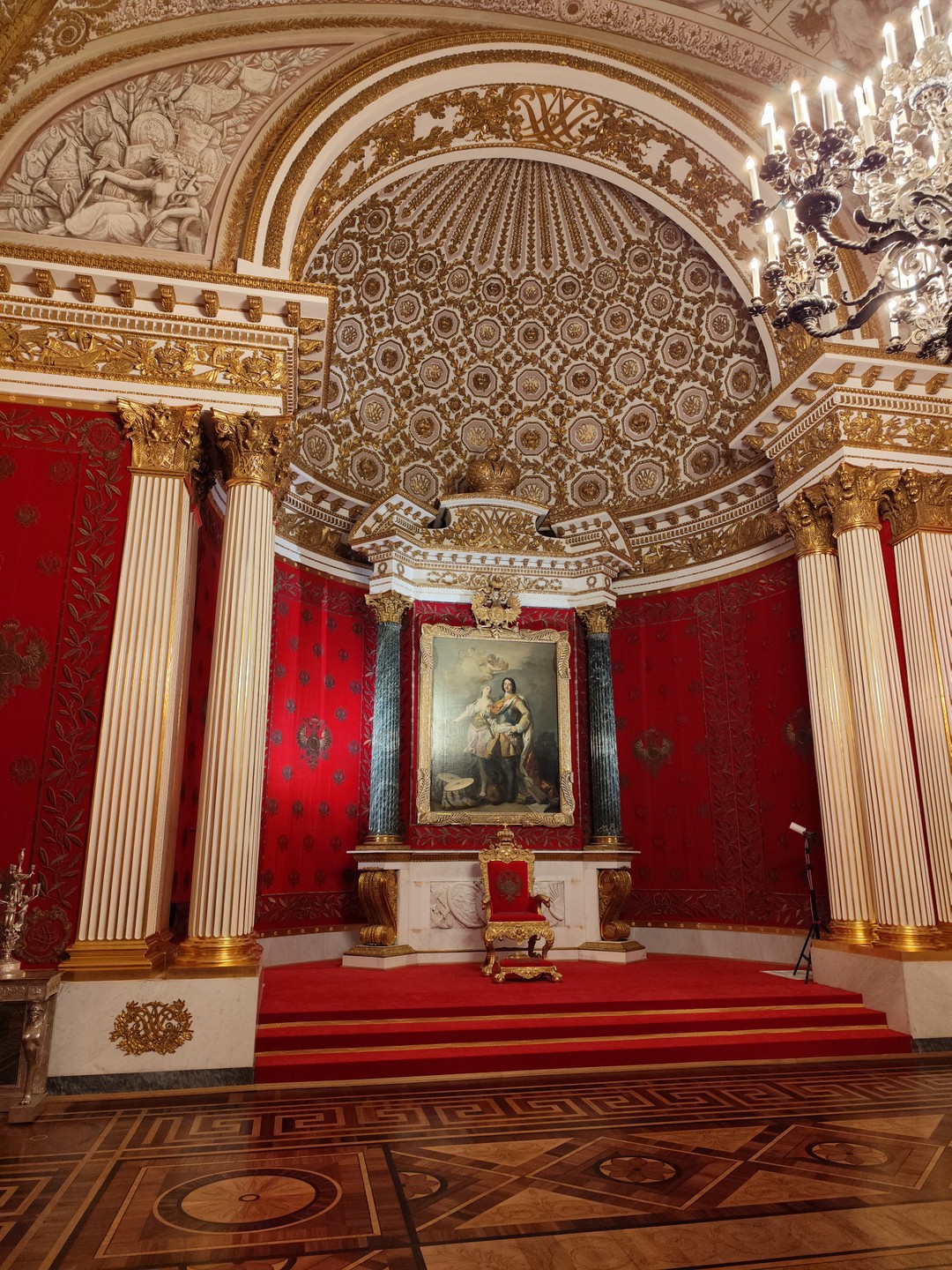 Знакомство с коллекцией Эрмитажа в мини-группе (билеты включены) (Сергей)