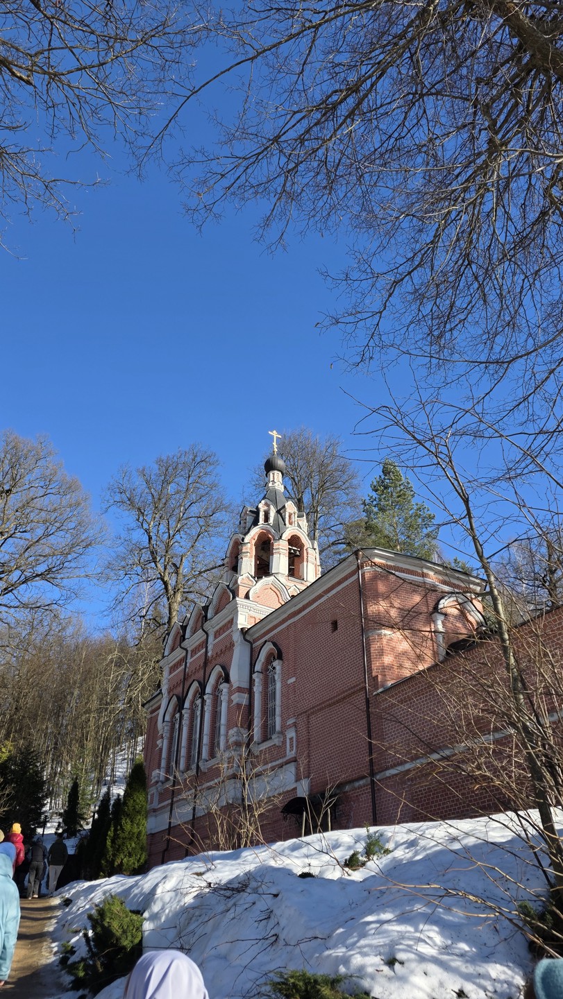 Спасибо Ксении за экскурсию! С большой любовью и интересно рассказала о Звенигороде!