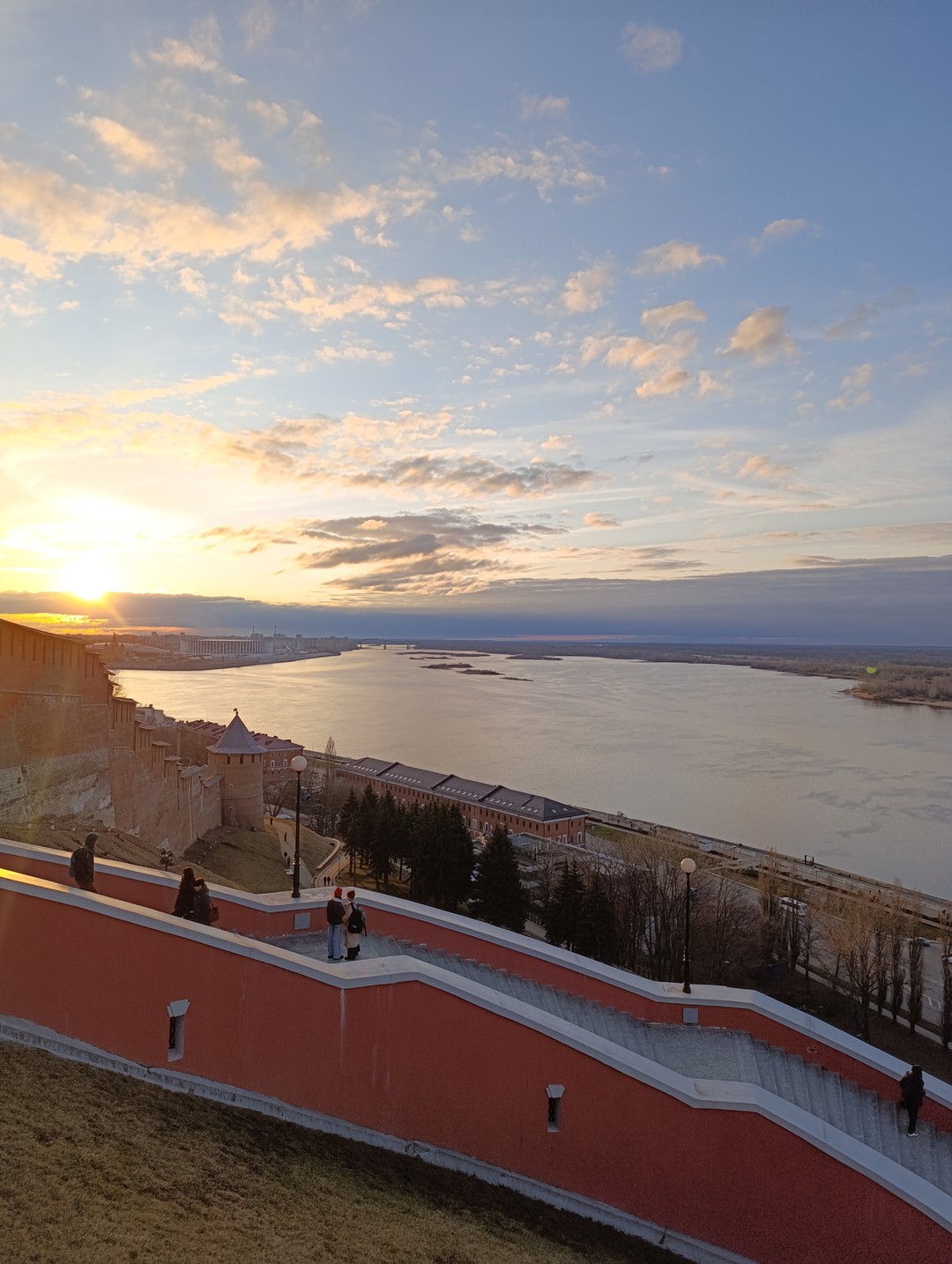 Первое свидание с Нижним Новгородом (Персон)