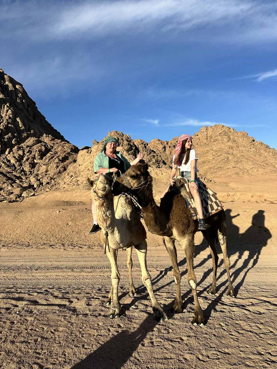 Нам понравилась экскурсия, очень информативно, гид Мохаммед, молодой, общительный парень, рассказал все и даже больше 👍 ответил на все наши вопросы