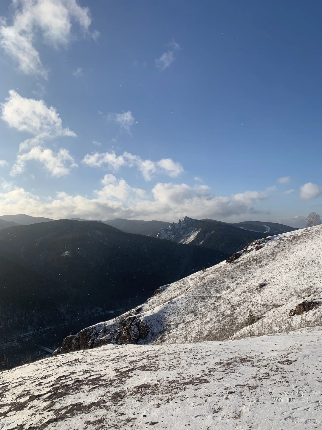 Выбрала индивидуальный формат экскурсии, чтобы была возможность побыть с природой наедине. Елена профессиональный не только гид