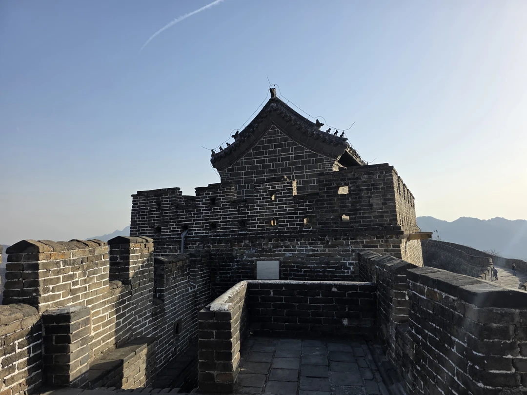 Все вовремя. Водитель довел меня до посадки на канатную дорогу. И встретил по окончании экскурсии внизу