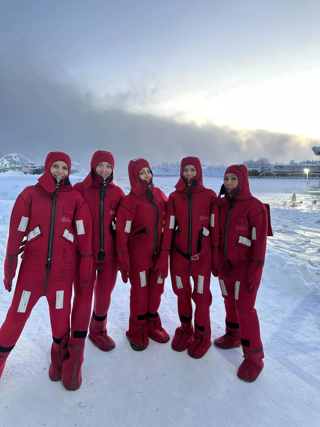 Ребята, спасибо вам за организацию. Безопасность на высшем уровне. Эмоции переполняют. Нам все очень понравилось! Непередаваемые ощущения!!!! Спасибо