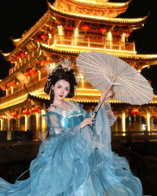 Фотопрогулка по Старому городу Шанхая (Наньши)