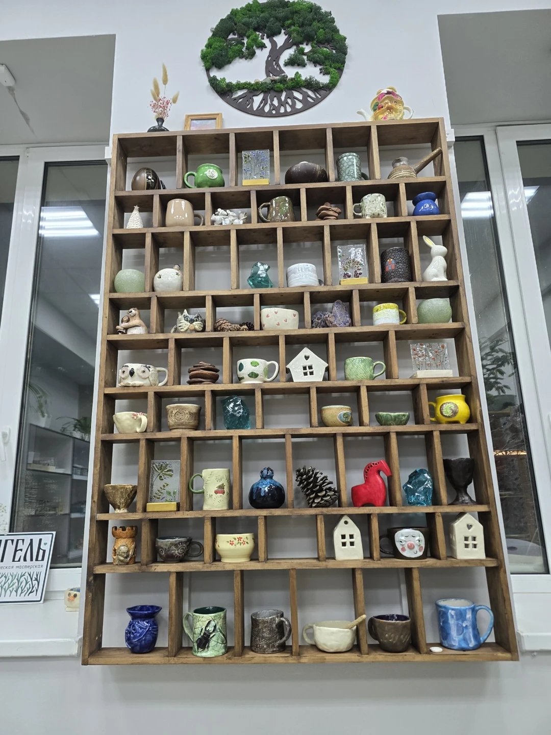 Получили огромное удовольствие, посетив занятие! Дружелюбная и творческая атмосфера, новые знания и очень интересный опыт изготовления