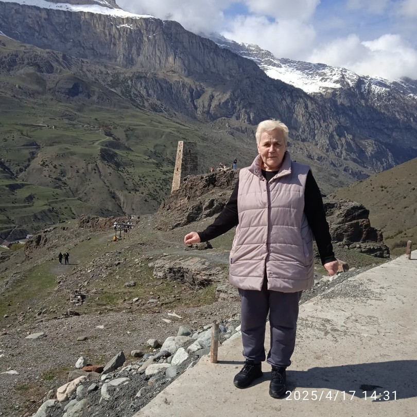 Данную экскурсию заказывали для мамы (75лет), очень хотелось, чтобы она полюбовалась великолепными пейзажами. Мама вернулась в