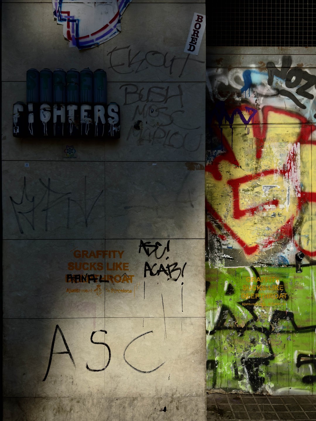 Спасибо Лилии за прекрасную экскурсию! Барселона - город альтернативной культуры раскрывается именами и культовыми объектами, оставленными