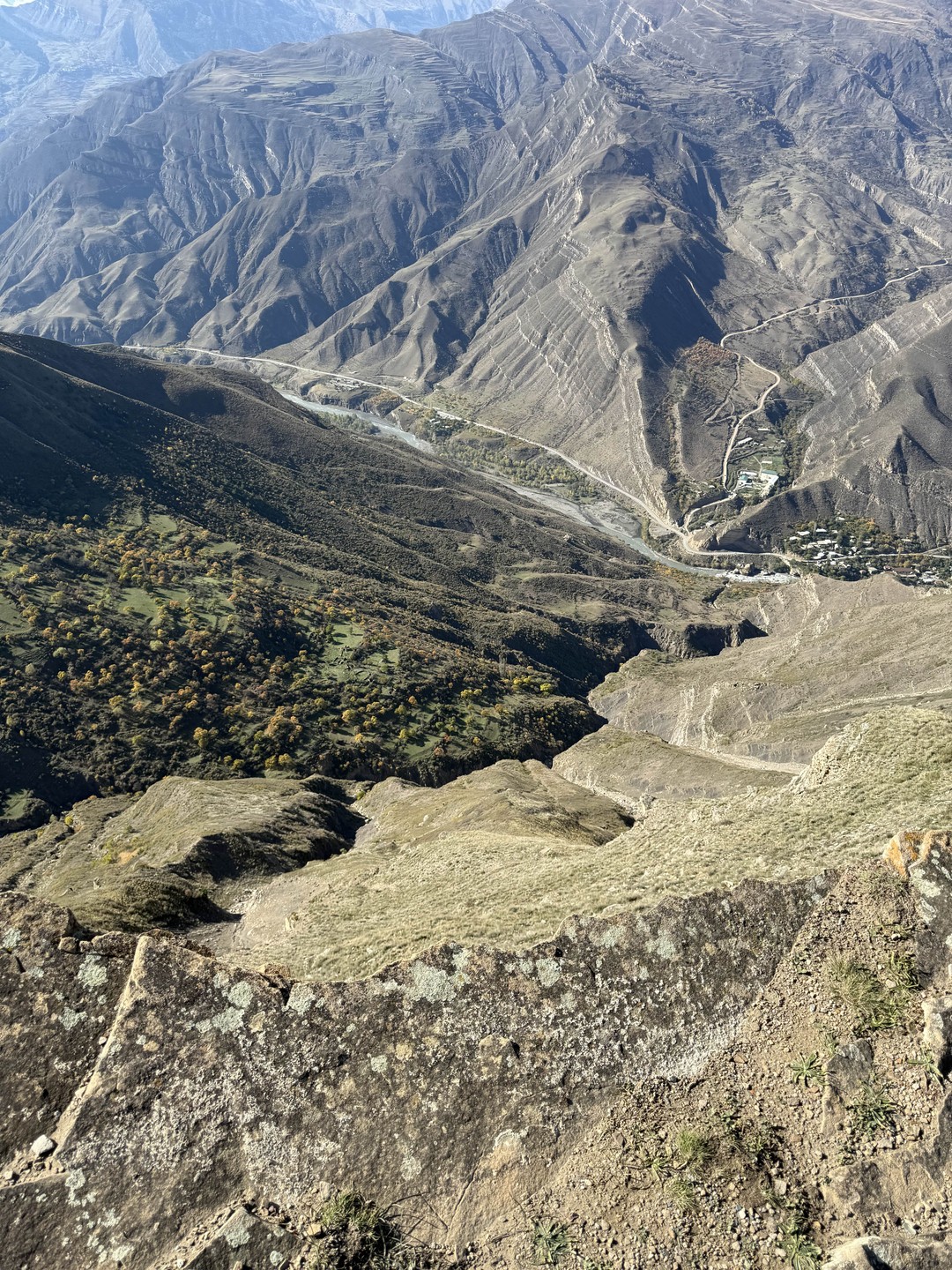 Маршрут составленный организатором поездки выше всяких похвал. Всё было великолепно. Питание на 5+