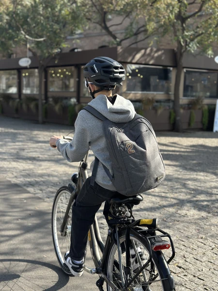 Интересная экскурсия на велосипедах по старому городу и не только. Александр прекрасно организовал маршрут и интересно