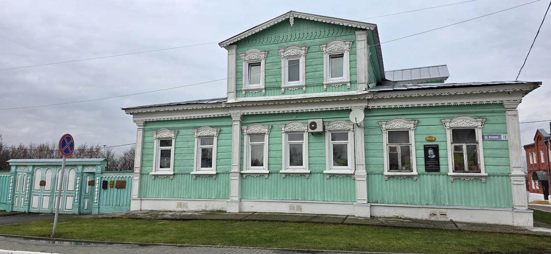 Роман Бурасов. Гид по Коломне