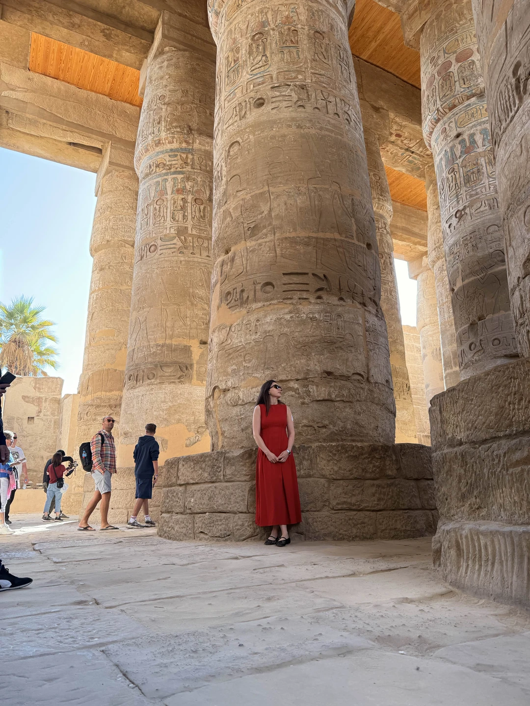 Гамель прекрасный гид, водитель спокойный и уровновешенный. Прекрасно знает историю и маршрут был составлен идеально. Ничего