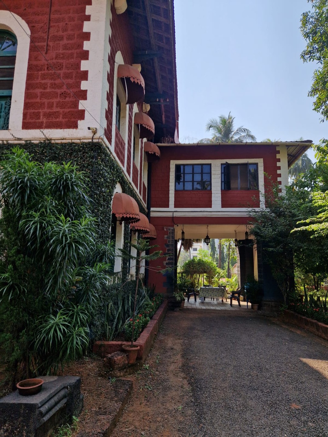 Увлекательная экскурсия с большим количеством информации. Правда, не мешало бы иметь предварительные знания для лучшего понимания.