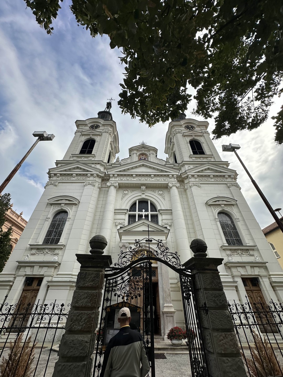 По северу Сербии на авто: архитектура, винодельня и крепость (Михаил)
