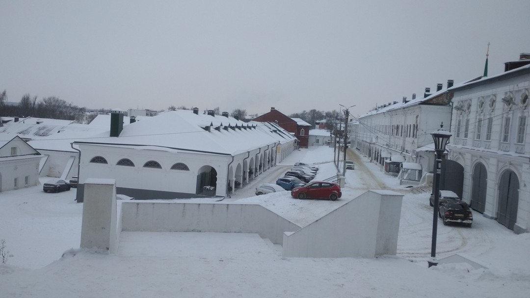 Были на экскурсии с Татьяной 4 января в составе группы из 10 человек. Экскурсия началась с