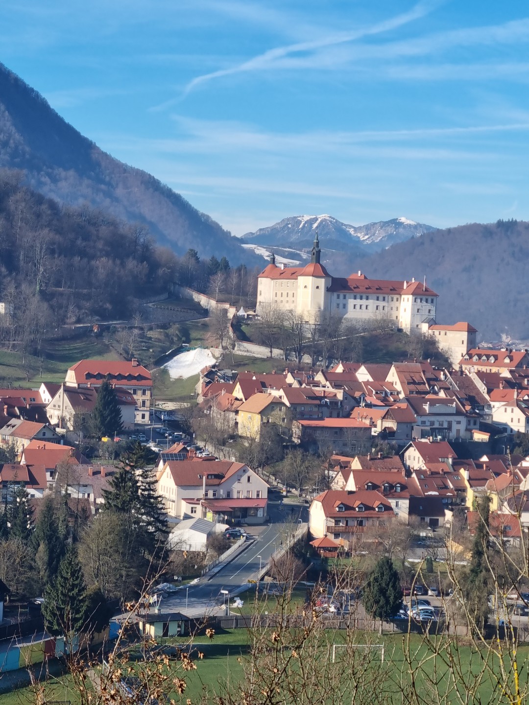Присоединюсь ко всем положительным отзывам. Наталья очень увлеченный своим делом гид и интересный собеседник. Рекомендую всем!!!