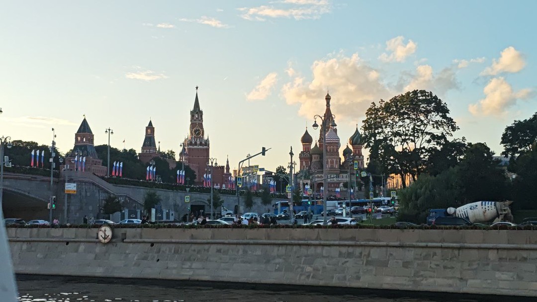Речная прогулка по центру Москвы от парка «Зарядье» (круговая) (Екатерина)