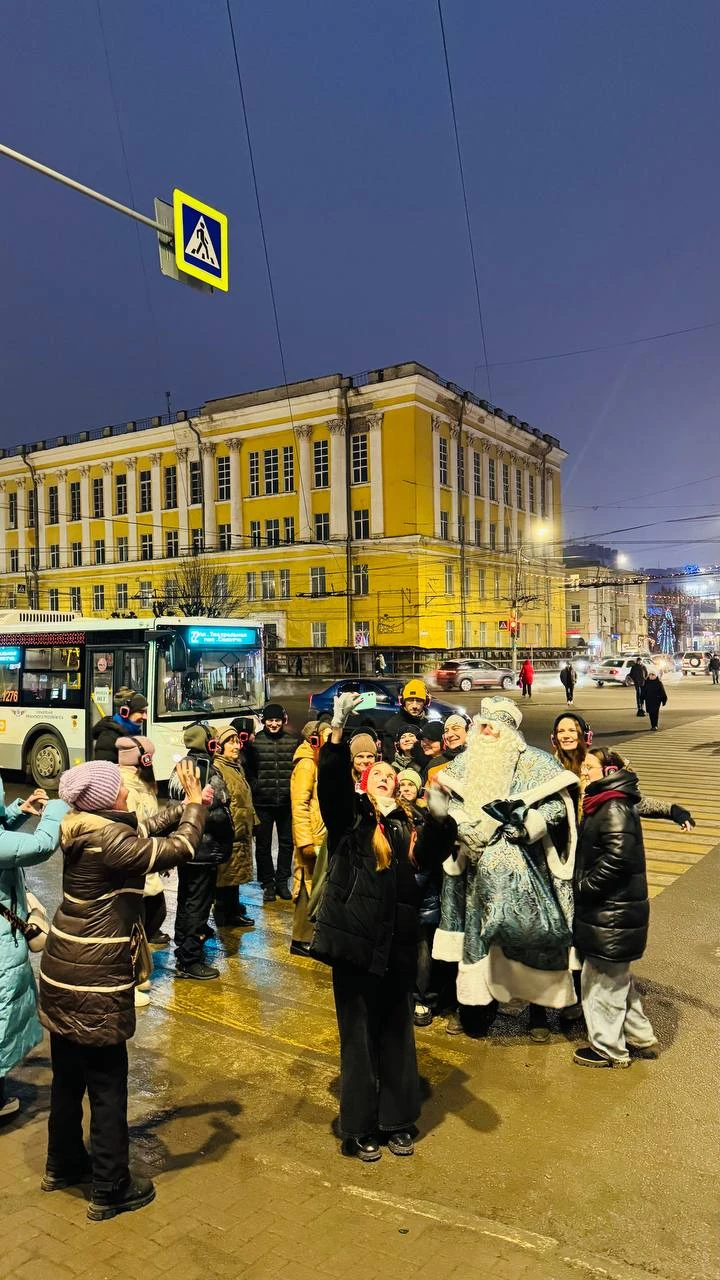 Эта экскурсия оказалась настоящим спектаклем улице! Время пролетело незаметно, хотелось продолжения. Артисты старались на все 100%