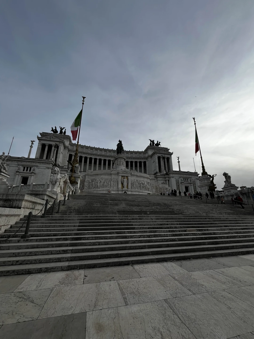 Благодарим Наталью за прекрасную экскурсию по Риму! За время прогулки мы полностью погрузились в атмосферу этого
