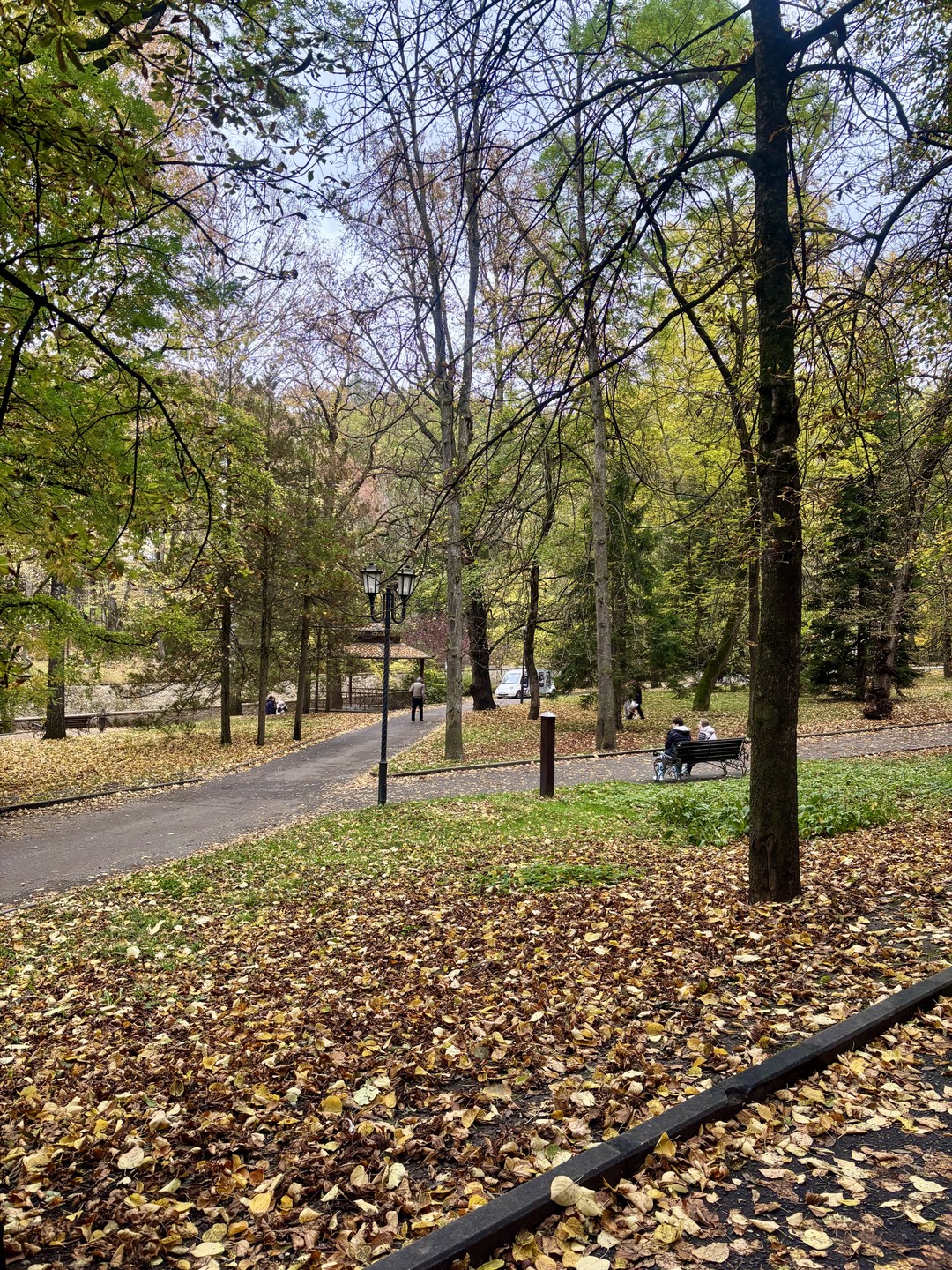 Спасибо огромное Елене за чудесное настроение и прогулку по прекрасному Кисловодску!