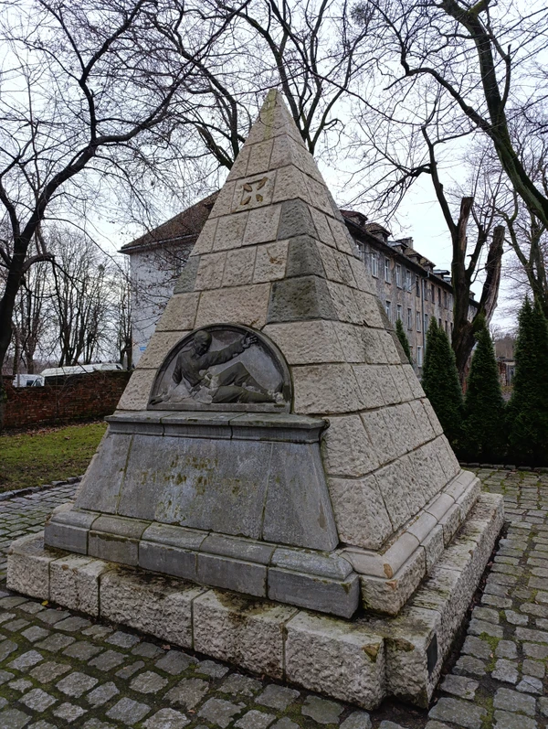 Гурьевск - Полесск: дорогами тевтонов (из Калининграда)