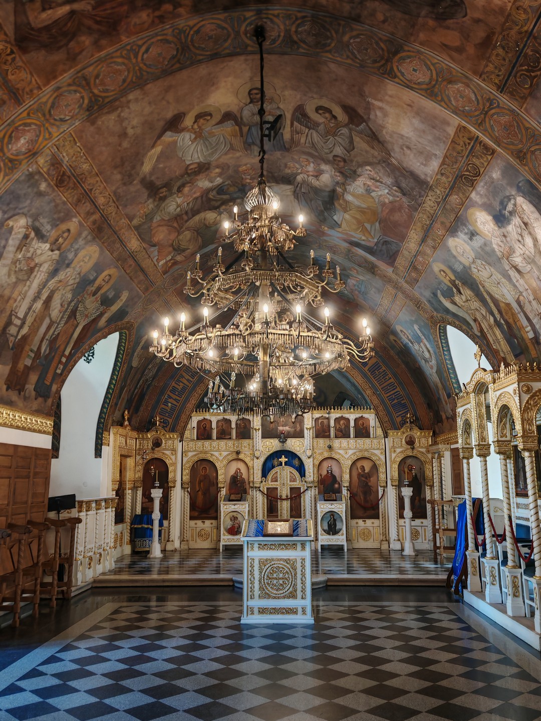 Замечательная экскурсия - прогулка по центру Белграда для первого знакомства с городом, его знаковыми местами. Татьяна