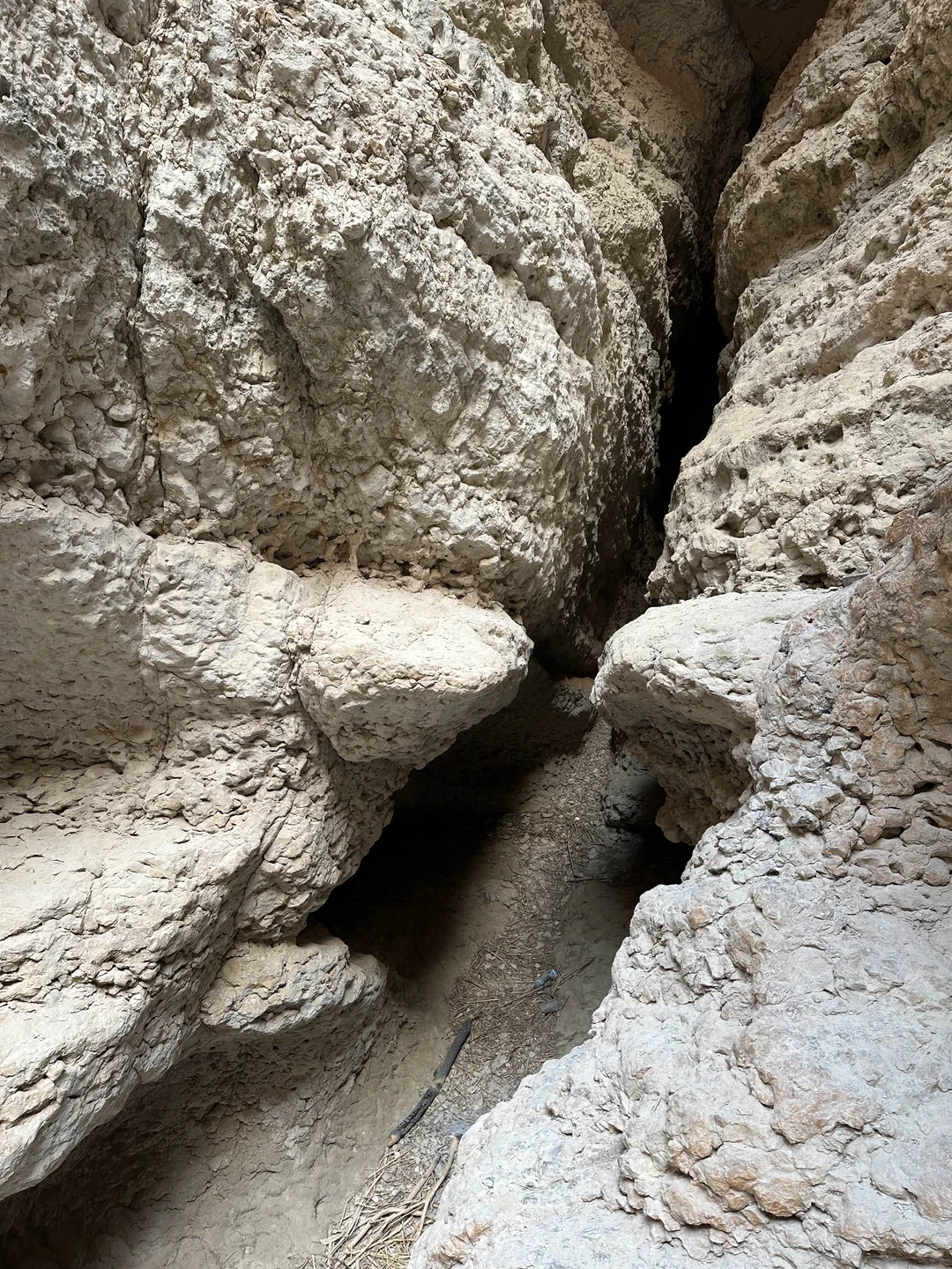 Прекрасная поездка, очень красивые места, купание в озере особое удовольствие, можно попрыгать с высоты в воду