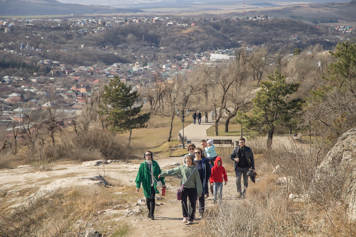 4 миллиарда лет за 40 минут: групповая экскурсия + аудиоспектакль в Пятигорске (3/12)