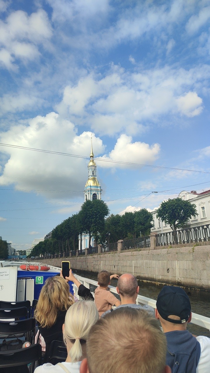 По Неве и каналам Петербурга - на теплоходе с аудиогидом (Анастасия)