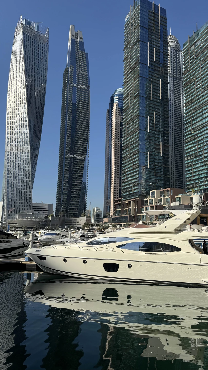 Большое спасибо за отличную экскурсию! Бек не только интересно рассказывал, узнали много нового и интересного