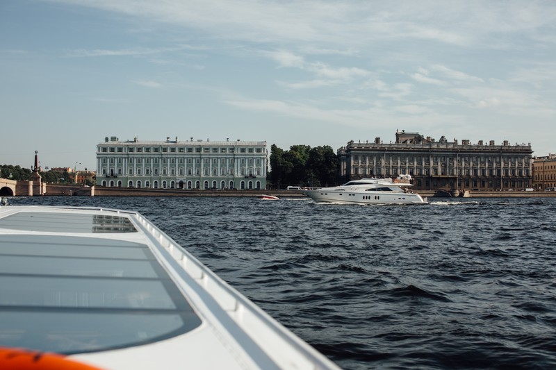 Фото 7 - Парадный Петербург с воды