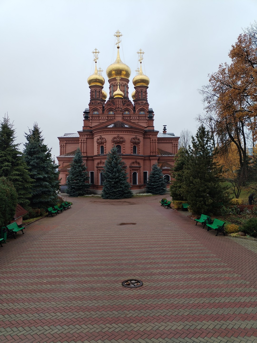 Хочу выразить искреннюю благодарность экскурсоводу Сергею за замечательные экскурсию, которую он проводит с большим профессионализмом, душой