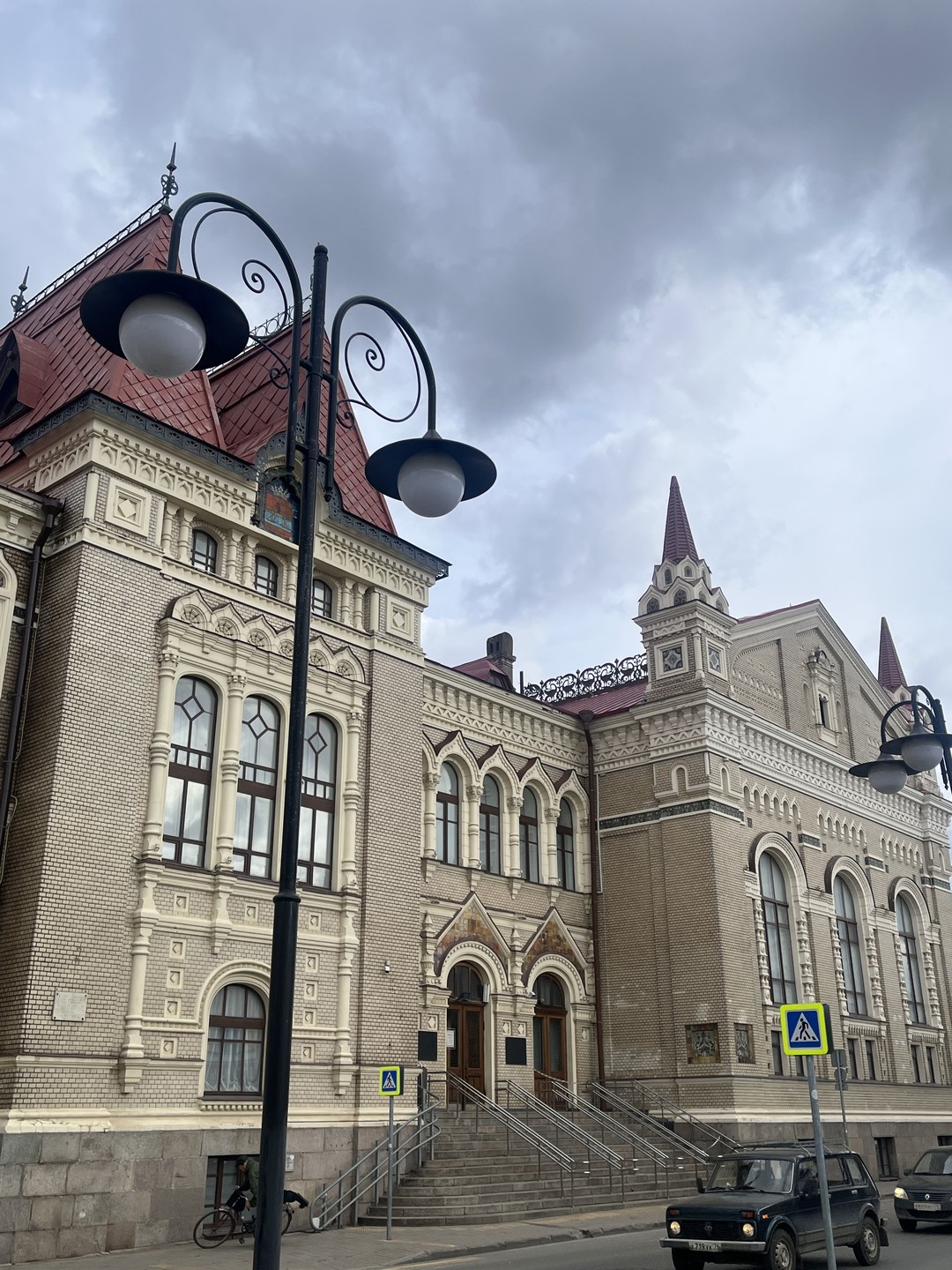 Посетили город Рыбинск. Очень понравился своим уютом, гостеприимством. Рекомендуем к посещению