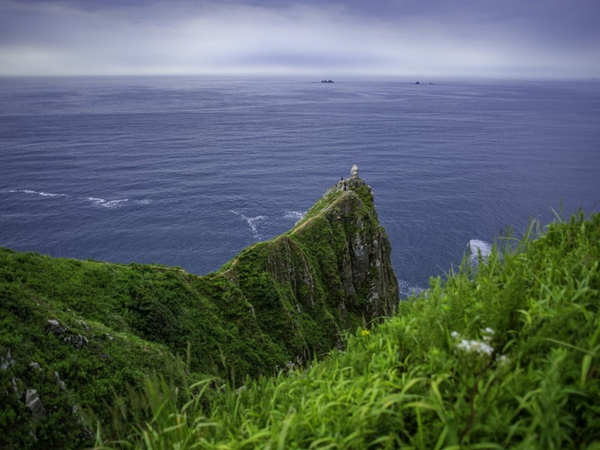 Необитаемый остров Шкота и мыс Тобизина (16/17)