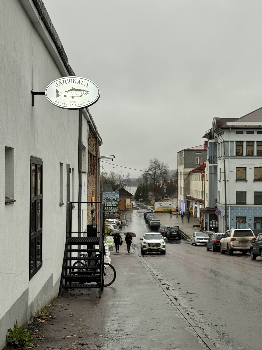 Великолепная экскурсия! Даже под осенним ноябрьским дожем было очень здорово и познавательно! Спасибо огромное Светлане за четкий и понятный материал!