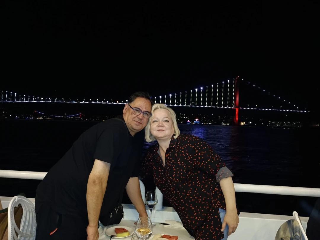 Вечерний круиз по Босфору с шоу-программой (Людмила)