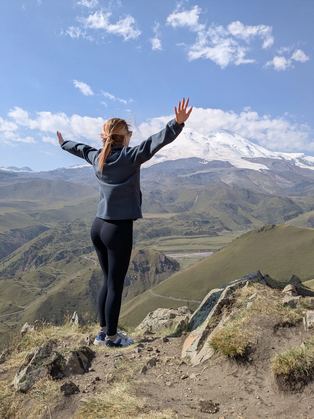 Первое путешествие, которое забронировали через Tripster. Оставило неизгладимые впечатления и невероятные воспоминания. Экскурсия содержательная, очень атмосферно