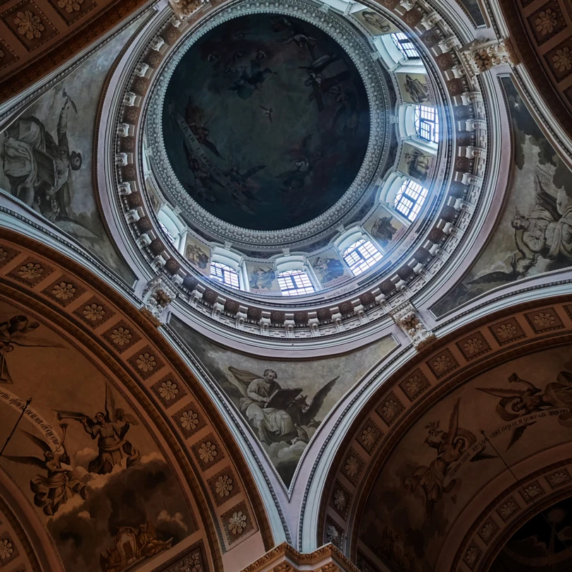 Очень понравилась экскурсия! Наш гид Кирилл, в прошлом учитель истории, заинтересовал всех участников нашей группы. Хорошо