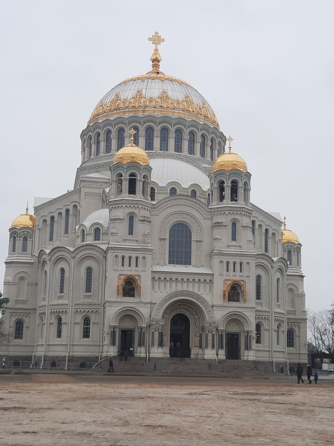 Кронштадт и парк «Остров фортов» на автобусе (Наталья)