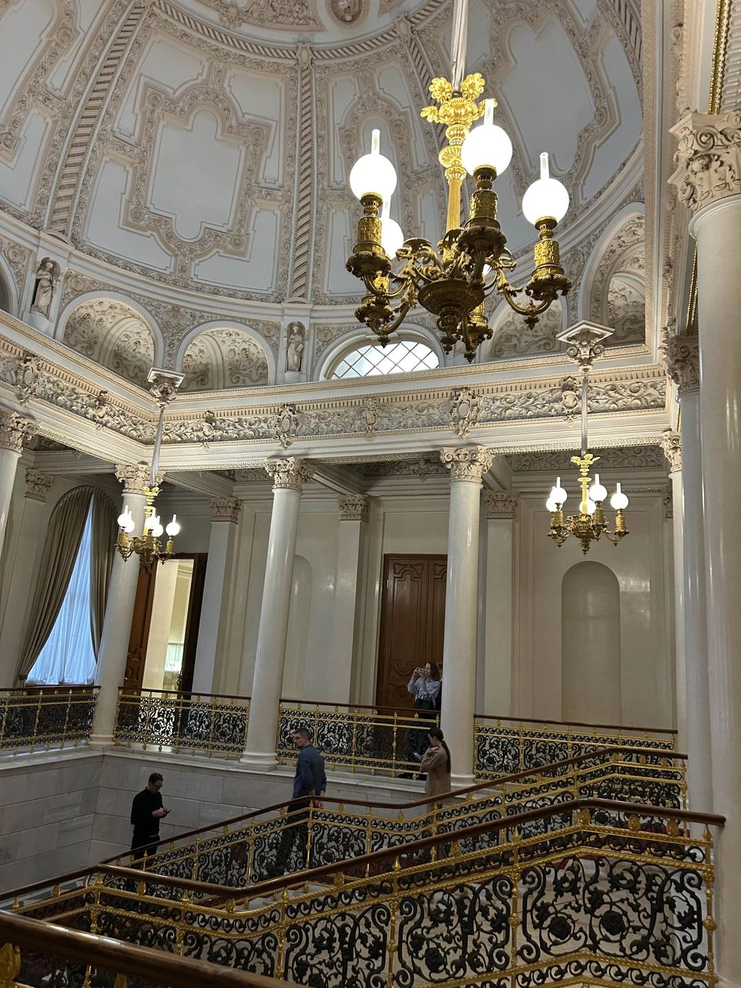 Отличная экскурсия. Екатерина очень приятная девушка, интересно рассказывала. Смогла легко заинтересовать наших детей. Экскурсия подойдет любой