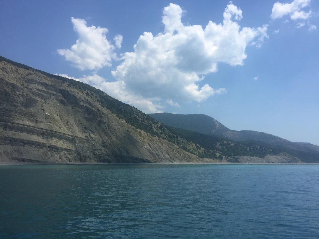 После 2-х часовой пешей прогулки по тропам Утришского заповедника в минигруппе из 8 человек и гида