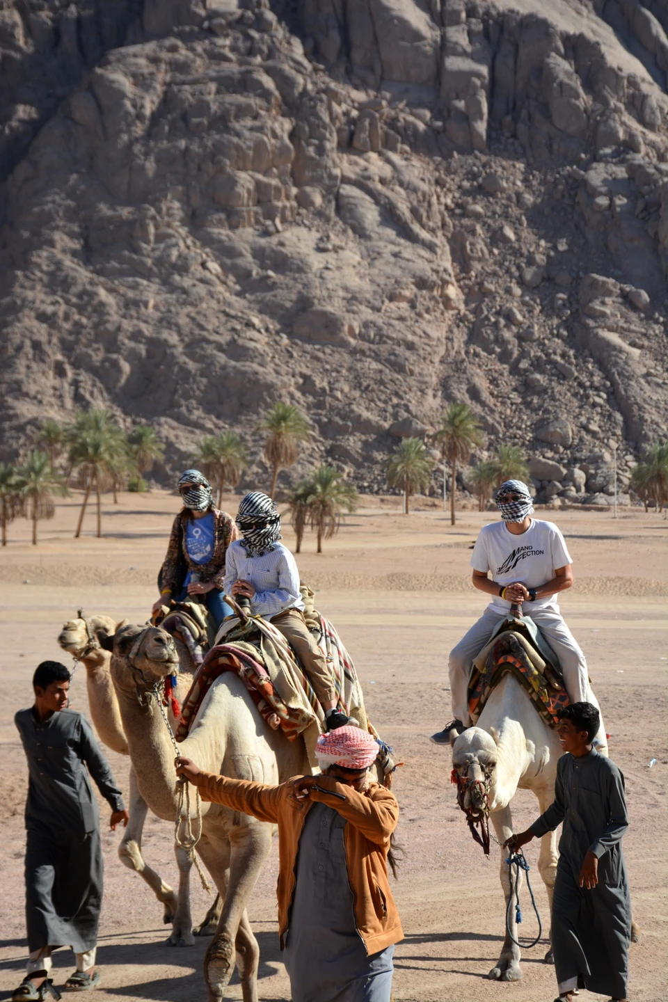 Брали индивидуальную экскурсию на квадроциклах у Натальи. Всё прошло отлично. Наталья учла все наши пожелания. Ездили