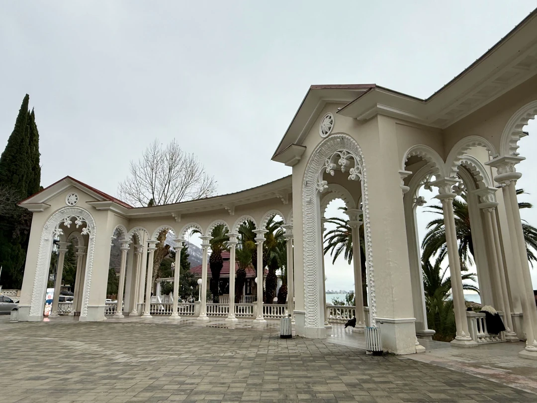 Были на экскурсии в конце декабря с Вячеславом. Он - отличный гид, рассказчик и водитель. Экскурсия